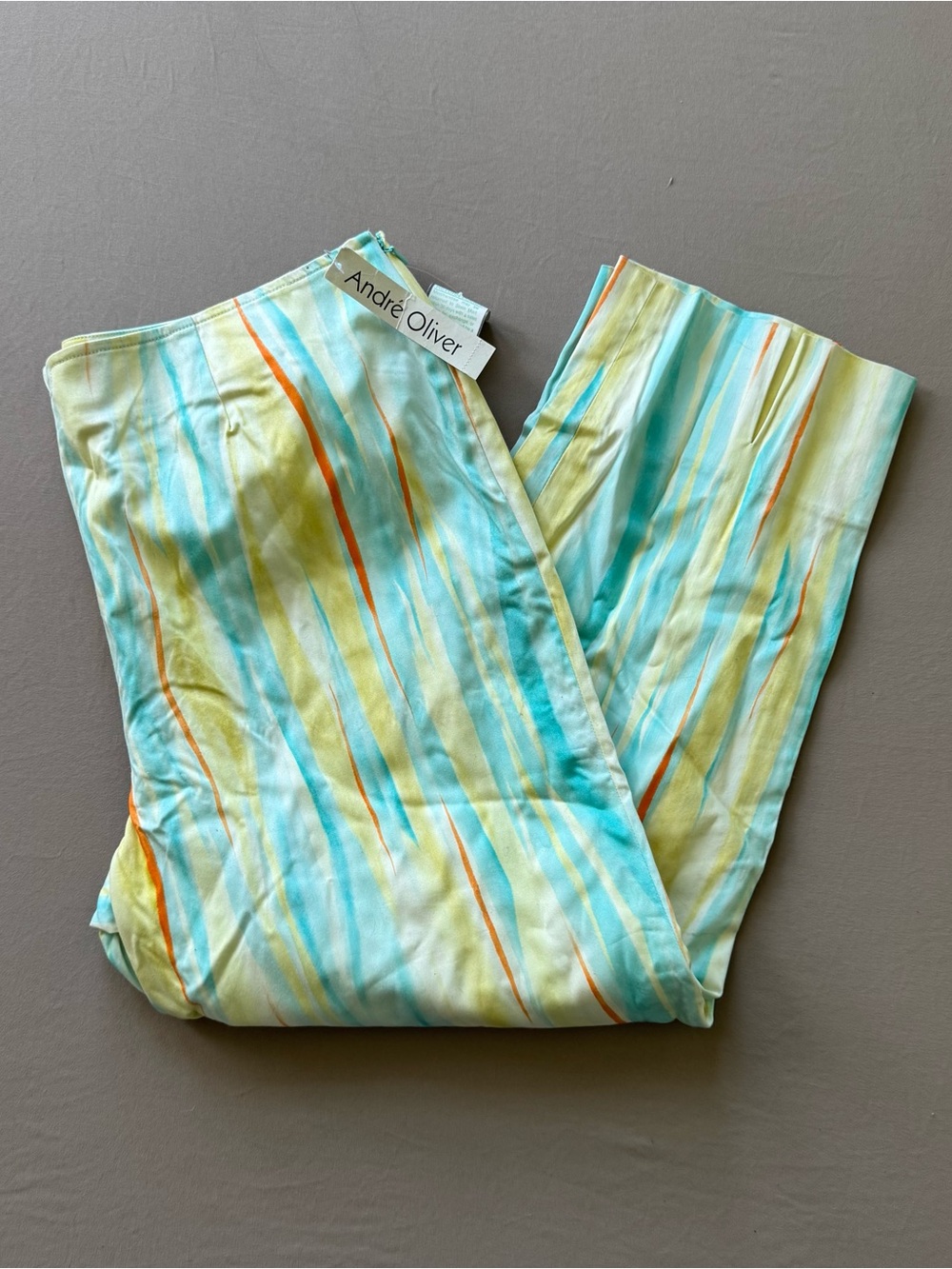 Vintage Andre Oliver multicoloured striped Cropped Pants